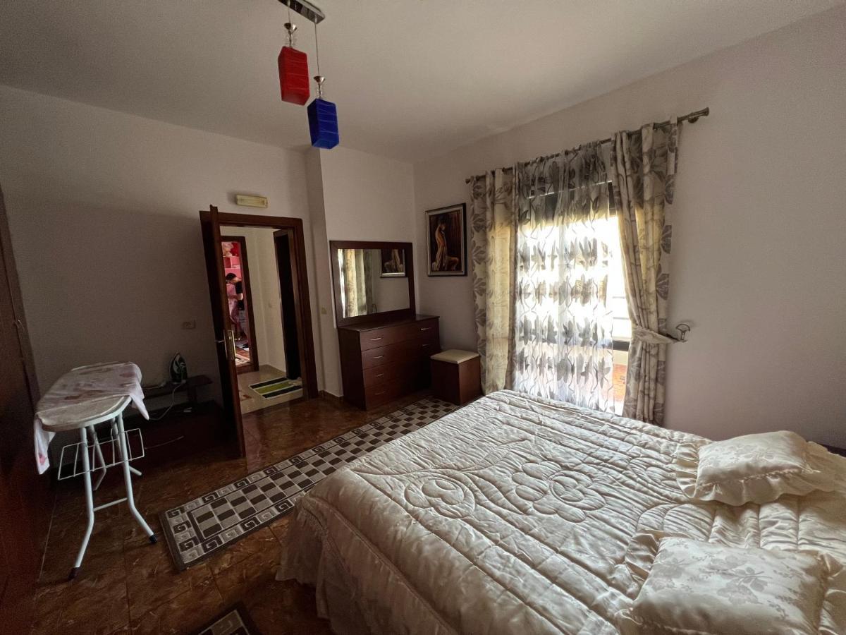 Entire Apartment Castle View Берат Экстерьер фото